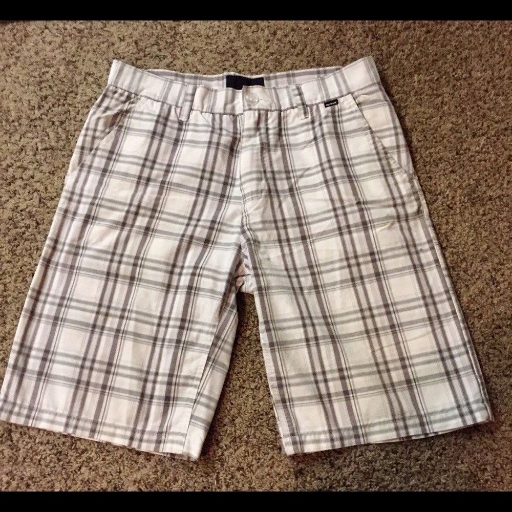 Hurley Men’s Plaid Shorts Mens 30 Gently Used